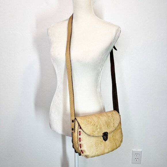 Genuine Leather Embossed Floral Tooled Saddle Bag Cream Purse Crossbody Bohemian - Picture 2 of 7